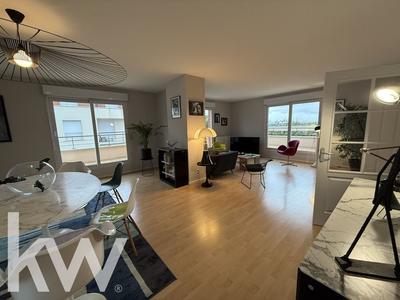 Appartement - 121 m² - 4 pièces