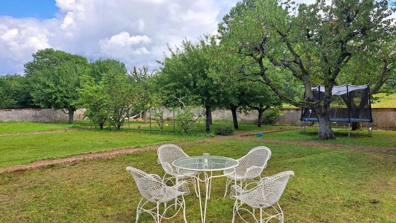 Propriété - 123 m² - 6 pièces