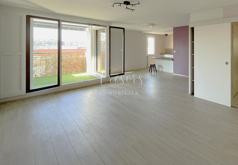 Appartement - 87 m² - 4 pièces