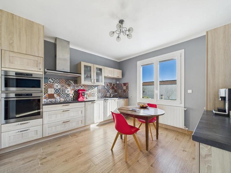 Maison - 95 m² - 3 pièces