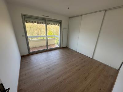 Appartement - 121 m² - 3 pièces