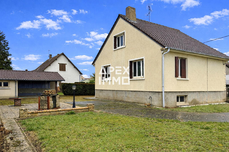 Maison - 93 m² - 5 pièces