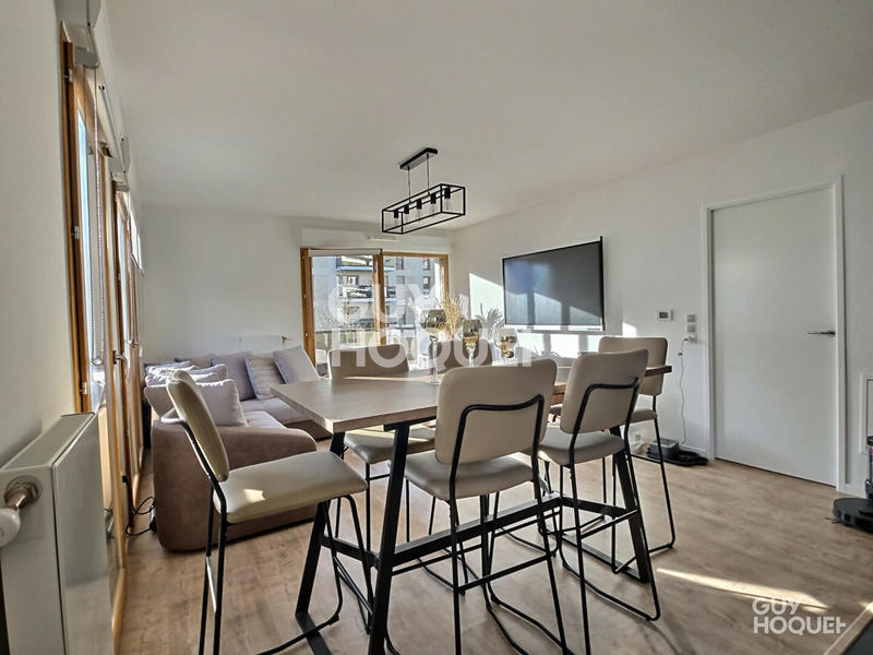 Appartement - 77 m² - 4 pièces