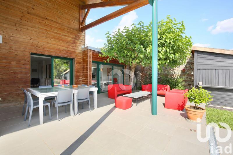 Maison de maîtres - 210 m² - 6 pièces