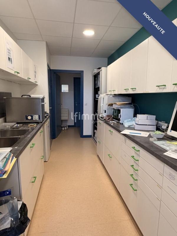 Immeuble - 108 m² - 8 pièces