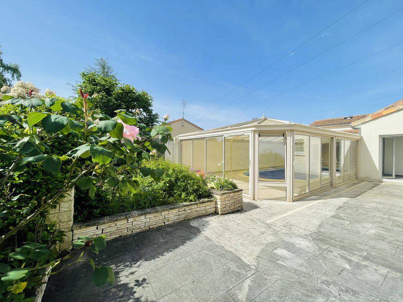 Maison - 207 m² - 8 pièces