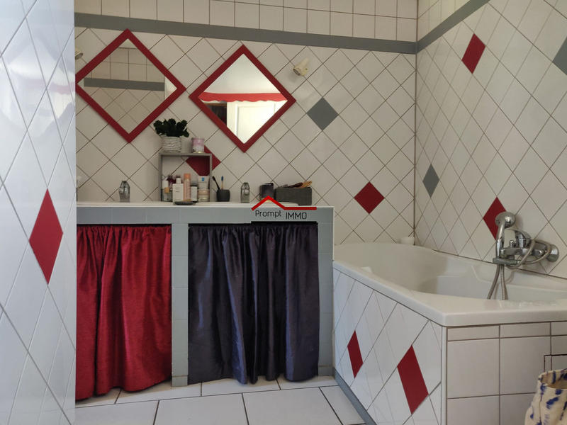 Maison - 114 m² - 6 pièces