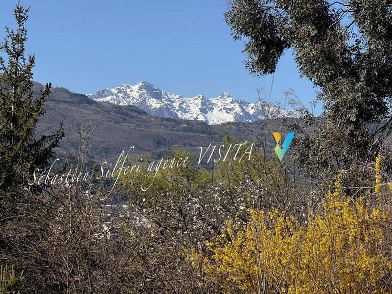 Maison - 195 m² - 9 pièces