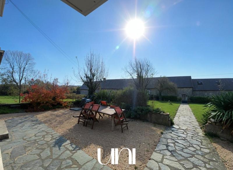 Maison - 184 m² - 7 pièces