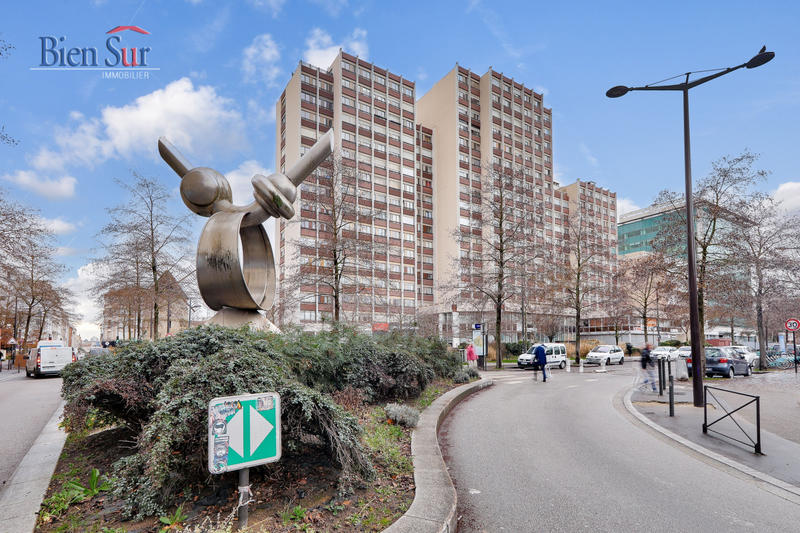 Appartement - 70 m² - 3 pièces