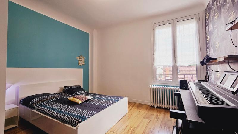 Maison - 140 m² - 5 pièces