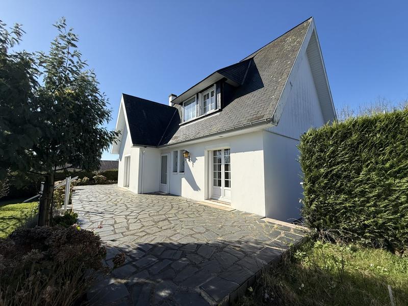 Maison ancienne - 140 m² - 7 pièces