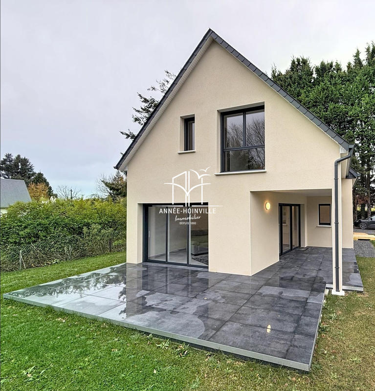 Maison - 137 m² - 6 pièces