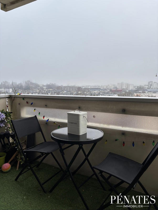 Appartement - 81 m² - 3 pièces