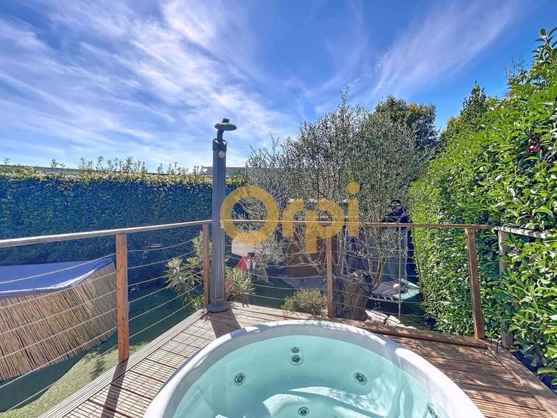 Maison - 76 m² - 4 pièces