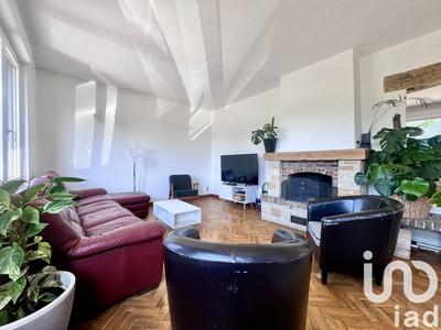 Maison de village - 211 m² - 9 pièces