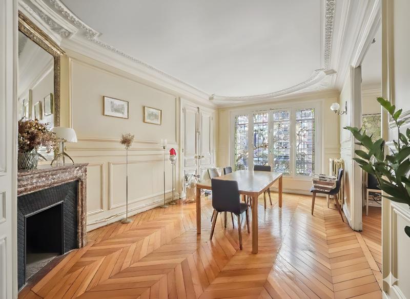 Appartement - 125 m² - 5 pièces