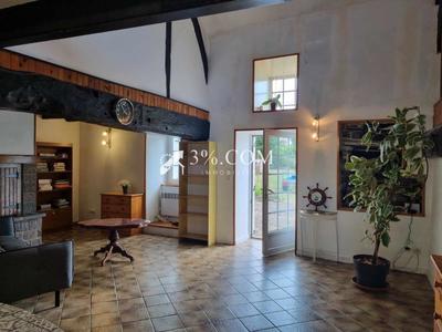 Maison - 85 m² - 4 pièces