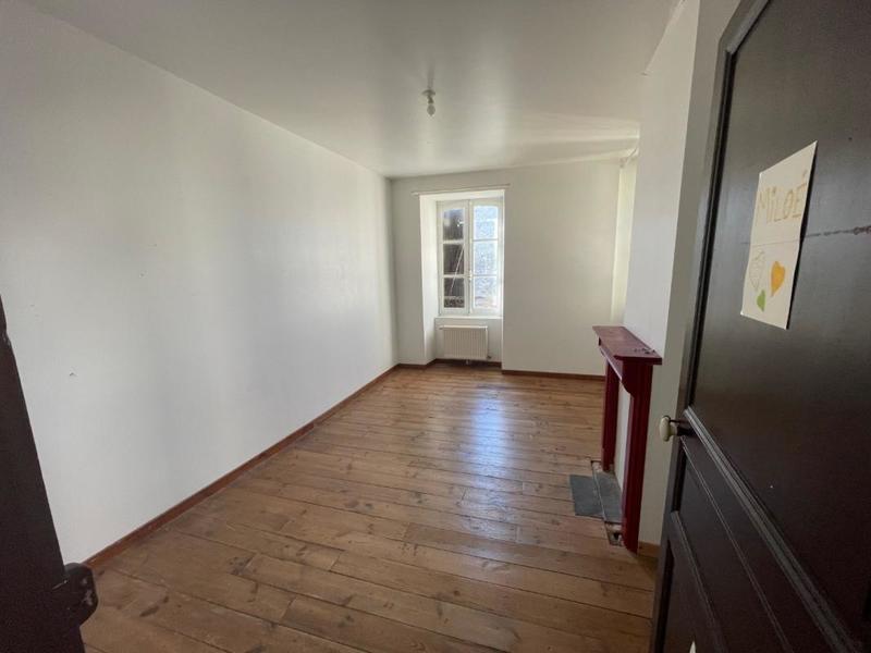 Maison en pierre - 125 m² - 5 pièces