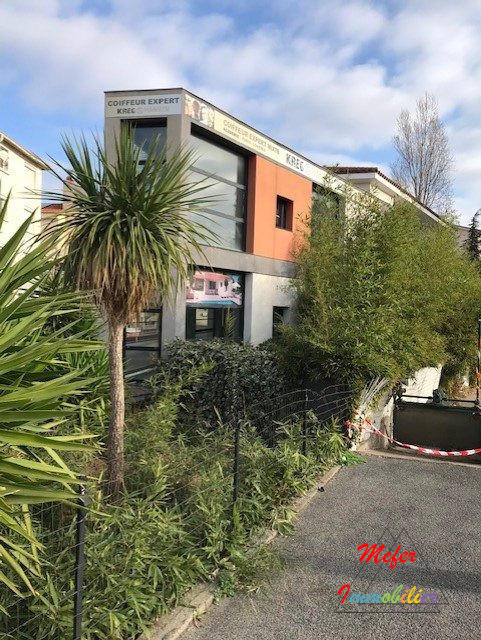 Bureau - 80 m² - 2 pièces