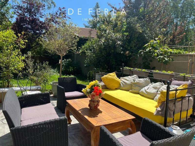 Maison - 140 m² - 6 pièces