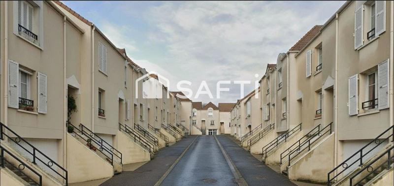 Maison - 93 m² - 5 pièces