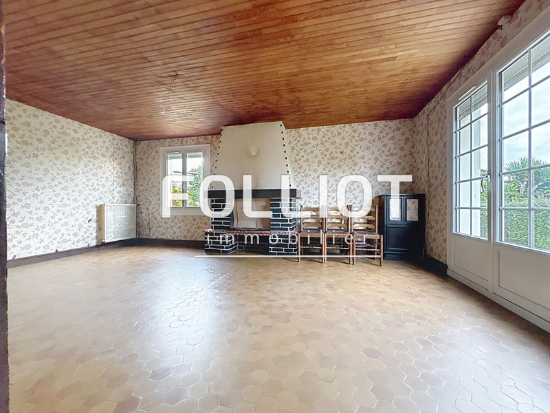 Maison - 104 m² - 6 pièces