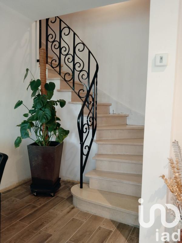 Maison - 161 m² - 5 pièces