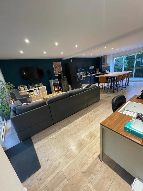 Maison - 198 m² - 5 pièces