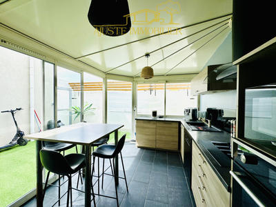 Appartement - 80 m² - 3 pièces