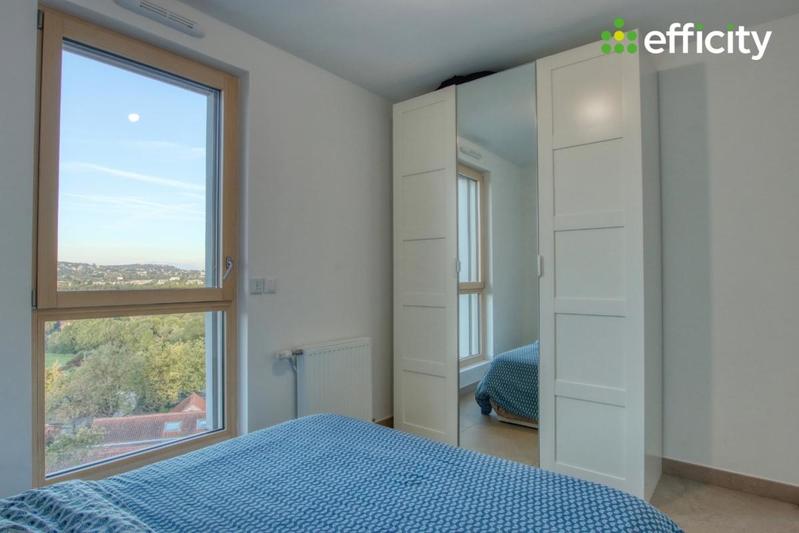 Appartement - 100 m² - 4 pièces