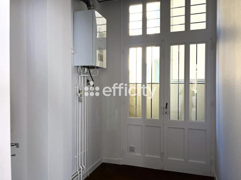 Bureau - 62 m² - 4 pièces