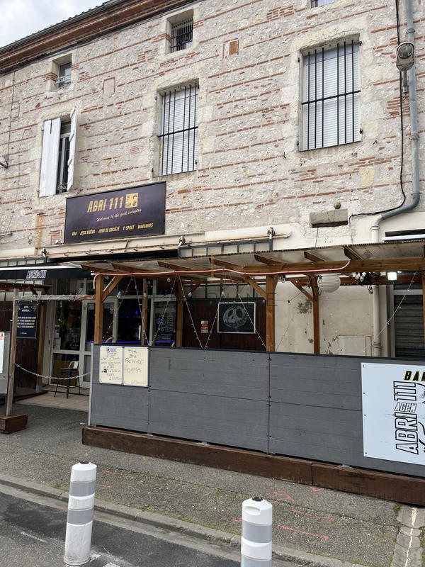 Local commercial - 208 m²