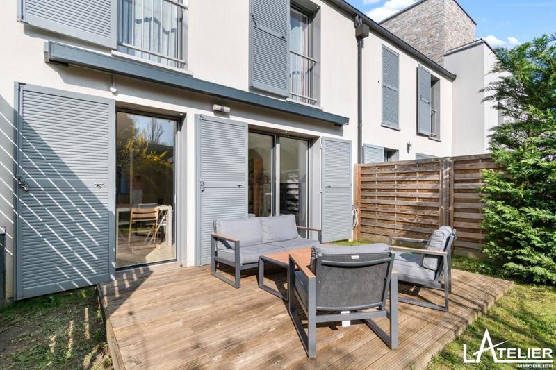 Maison - 111 m² - 5 pièces