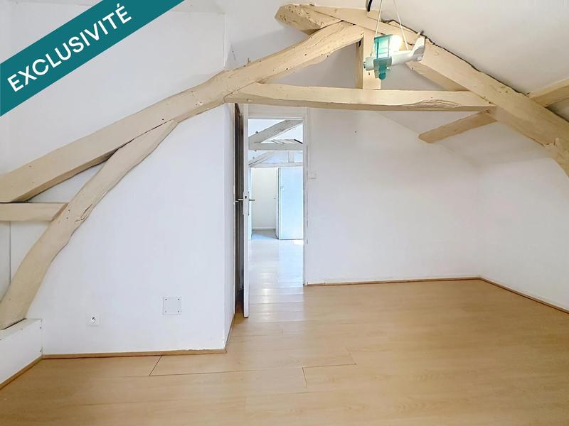 Appartement - 90 m² - 3 pièces