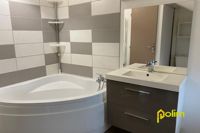 Appartement - 60 m² - 3 pièces