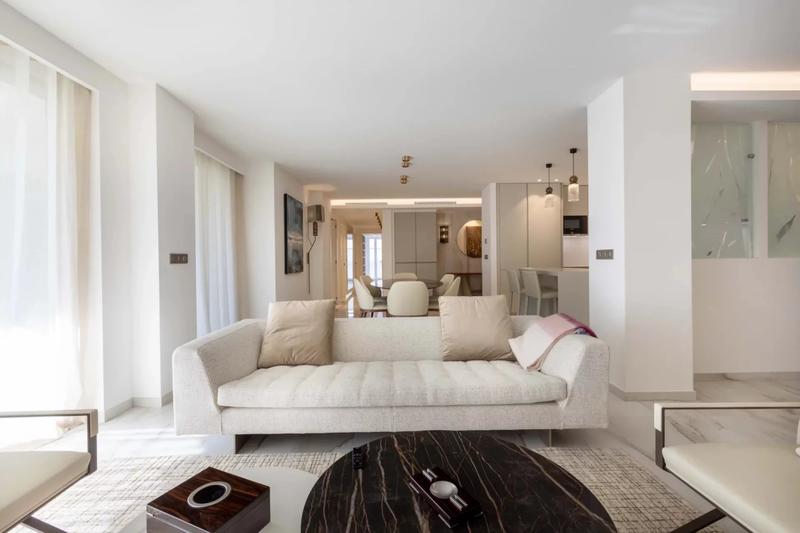 Appartement - 127 m² - 3 pièces