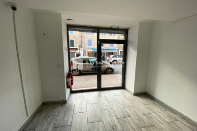 Local commercial - 70 m²