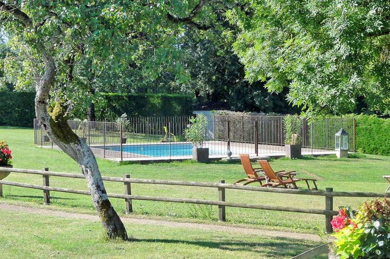 Maison - 319 m² - 12 pièces