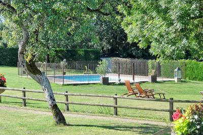 Maison - 319 m² - 12 pièces