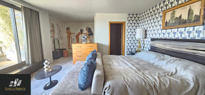 Appartement - 271 m² - 6 pièces