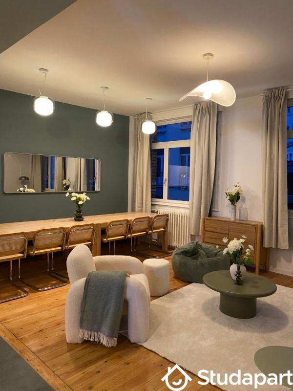 Chambre - 9 m² - 1 pièce