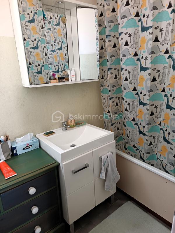 Maison - 84 m² - 4 pièces