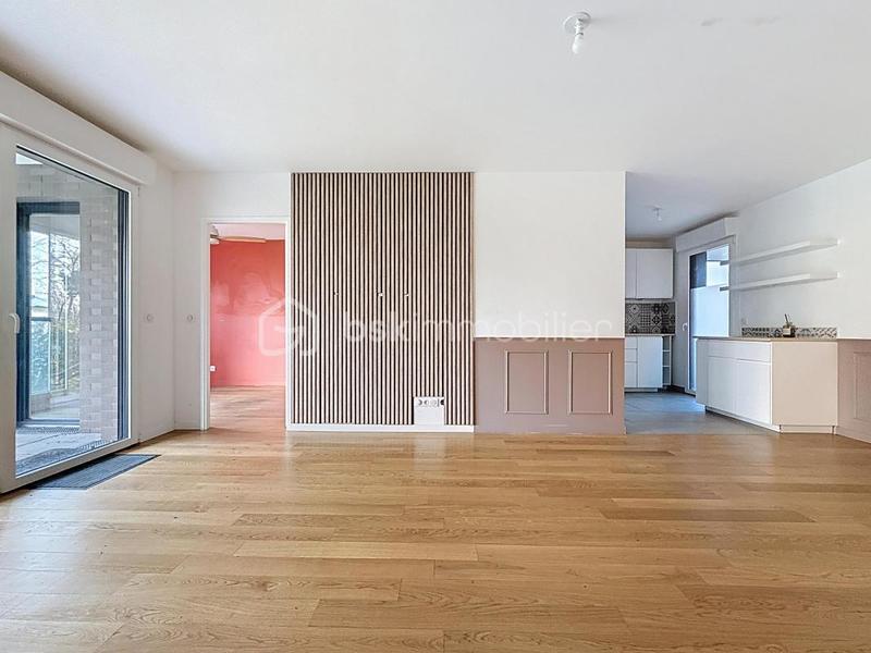 Appartement - 83 m² - 4 pièces