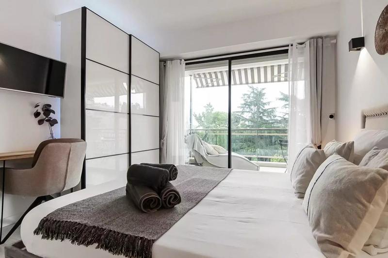 Appartement - 80 m² - 3 pièces