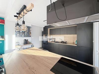 Maison - 131 m² - 6 pièces