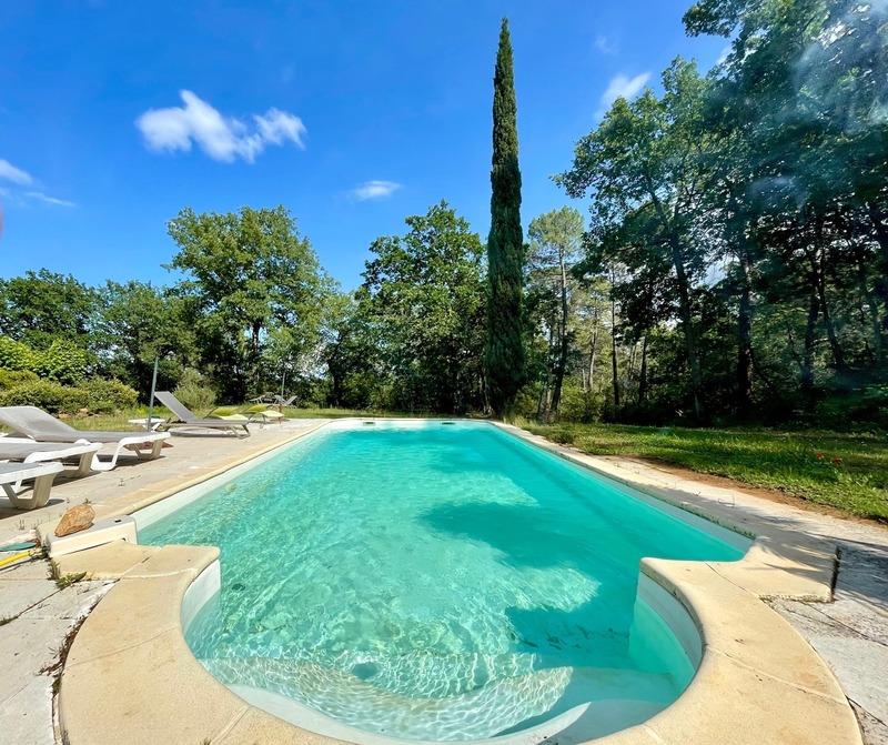 Maison - 200 m² - 6 pièces