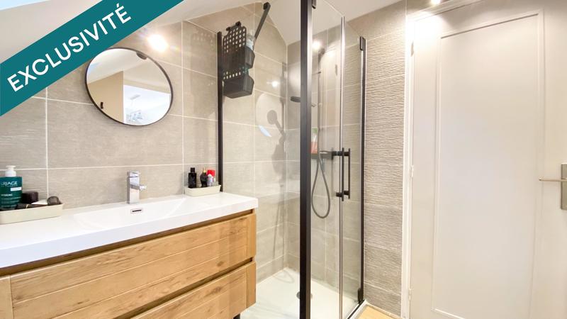 Maison - 165 m² - 8 pièces