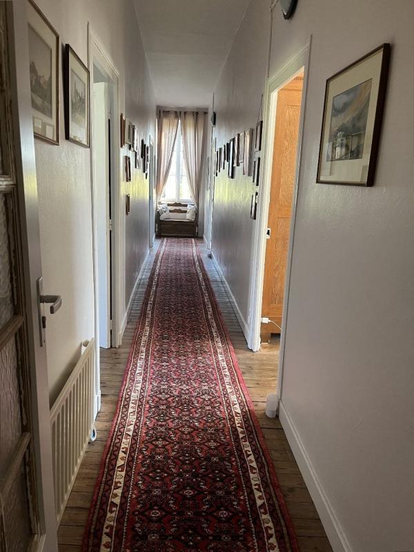 Maison - 348 m² - 12 pièces