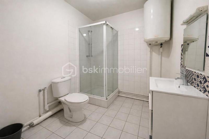 Immeuble - 247 m² - 10 pièces